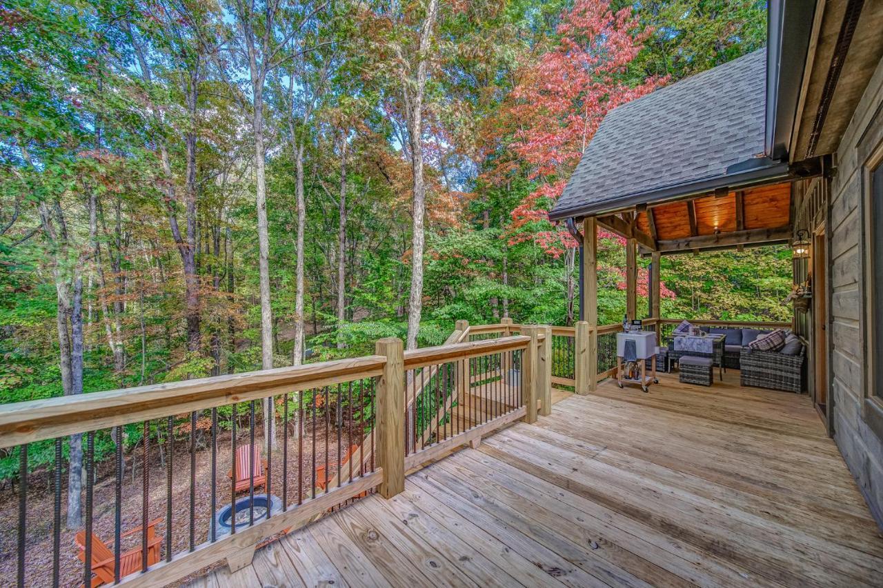 Brand New Build Luxury Mountain Chalet With Hot Tub, Pool, Game Room, Premium Features Ellijay Exterior photo